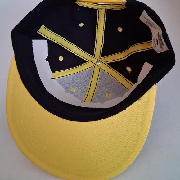 Space Invaders Hat - Embroidered Logo NEW WITH TAGS - Picture 5 of 6